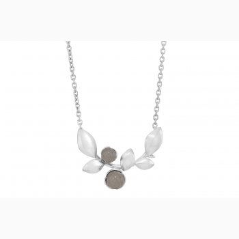 Necklace - Elegant Touch