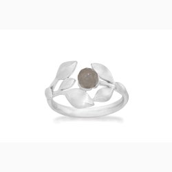 Ring - Elegant Touch