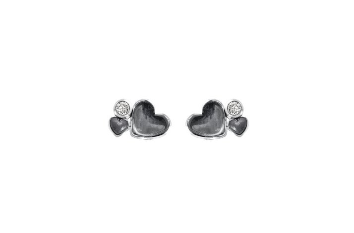 Random ring in discount ear