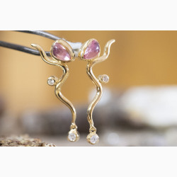 Gold plated ear ring - Pink Willow