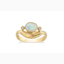 Gold ring - Elegant Opal