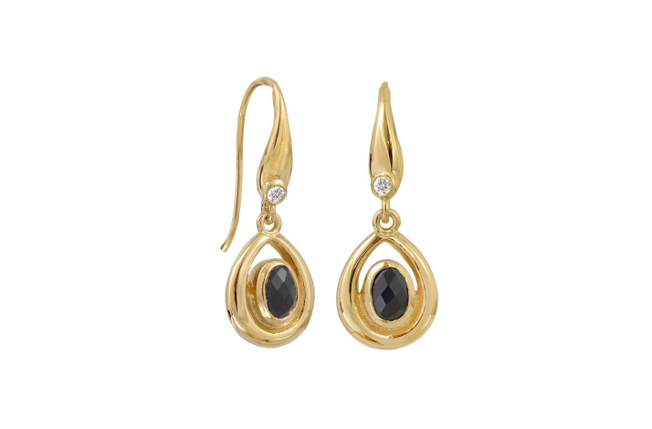 Gold plated ear ring - Blushing